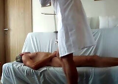 guy´s scrutiny - part 1