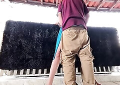 A rencounter between strangers at the end of a party turns into flirting and naughtiness, including masturbation, blow job-sex, and spunk fountain ins