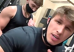twinks in the gym