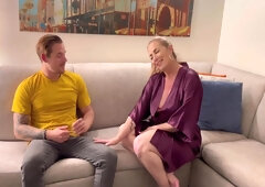 Charming cougar beauty breathtaking sex video