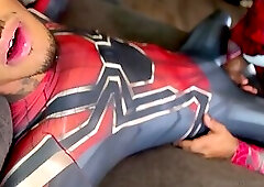 Redbone Spiderman vs Darkskinned Carnage