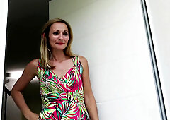 Alice enjoys triple anal! - Jacquie et Michel TV