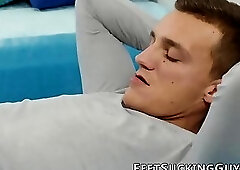 Euro jock Dale Madden sucking toes before bareback