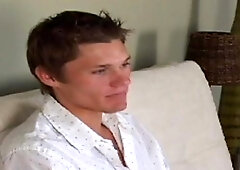 Solo: The Hairy Side of Kobi's Pubic Story