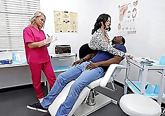 Interracial FFM threesome at doctors office - Joslyn James
