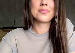 Hot Babe Teasing & Masturbating
