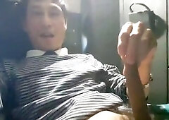 touch the chisel in the car