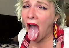 Student Gets Nasty Cum in Mouth From Professor