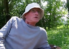 She Licks And Sucks The Old Man Cock Young Babe Blowjob