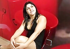 Michelly Cinturinha and her friends fucking woman and man