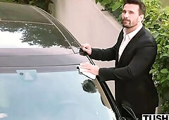 Jessa wins the cars and her hawt driver in the divorce settlement this babe sees an outlet to pay back her spouse, as that guy has always been nice-lo