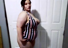 Hawt big beautiful woman tries on garments