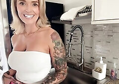 Step Mommy Makes A Deal For A Cream Pie - Alex Adams - Mandy FoXXX