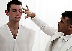 Obedient Mormon Elder Ingles bottoms for his new daddy