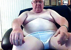 granddad demonstrate