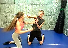 Mixed Wrestling - Couple go at each other