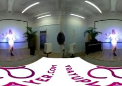 VR 3D 4K - BLONDE SEXY GIRL DANCING SALSA