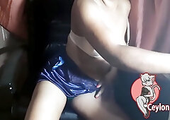 Erotic Masturbation By Horny Sri Lankan Girl While Lonely At Home Sexier සවයවනදනය Part1