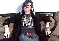 Alternative tgirl wanks solo on casting couch