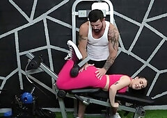 Exercise and free use for live streaming