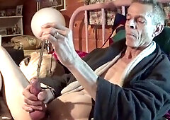 Toyed, queer, unexperienced