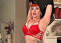 Redhead voyeur watching guy jerking off