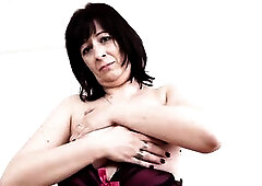 Excited mother i'd like to fuck widens legs as a biggest ebony ramrod thrusts her butt
