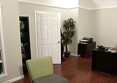 TheGayOffice.com: In collar goes for hard slamming