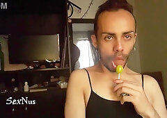 Fleshy facehole fetish