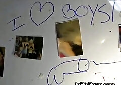 College Boys Sucking Dicks At Gay Dorm party