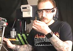 FRICTION DRILL BIT - MELTING A APERTURE THROUGHOUT METALLIC