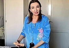 Caught With Stepmom's Secret — The Older Temptation U Can’t Forget