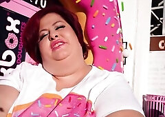 Pinkbox Doughnut Employee Gets Fired For Banging Co-Worker Mid Shift & Screws Manager For Her Job Back