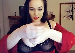 Love Chat Big Boobs Brunette Masturbating For Cam