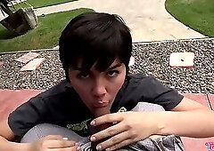 Daisy Taylor - Outdoor Blowjob!