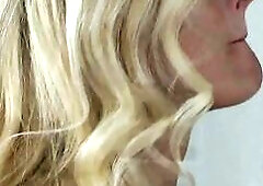 Ribald,Tina , Escort Service , Das erste Mal