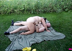 Outdoor Sex Tape - Married Couple Missy And George Making Love On Front Lawn - Full Nude