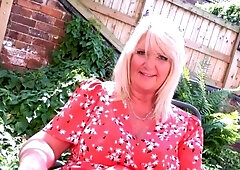 POV As Lady Lesleys New Gardener She Offers A Spicy Payment