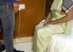 Desi Bhabhis Juicy Pussy Stretched By Plumbers Thick Pipe In Bathroom Repair Gone Wild