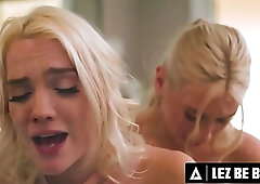 Bestie with benefits loses control in heated lesbian moment