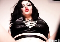 The insidious witch grabbed u and this babe intends to make u cum inside her twat and impregnate her! Certainly, that babe was willing for u to unlock