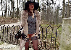 Jeny Smith - The Elegant Abode