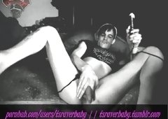 skinny femboy camming