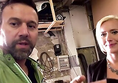 Facial ending for the large boobed blond mother I'd like to fuck after sex on the car with a stud who adore large boobed ladies.