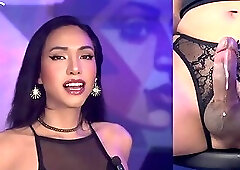 Doble el goteo de semen, todo mientras está sentado