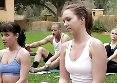 Danny Mountain And Dana Dearmond In Horny Unbelievable X-rated Movie