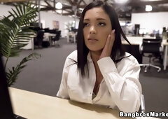 I'm Masturbating At Work