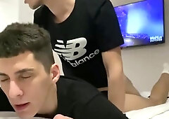 MOLTEN WITHOUT A CONDOM FOLKS HOOKUP