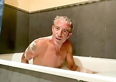 Amateur Masturbation with wildspaincouple