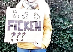Studentin fragt einen Fremden ob er sie Ficken will